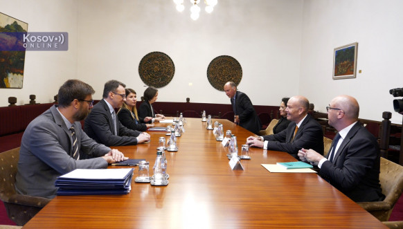 Petković i Due Petković i Due