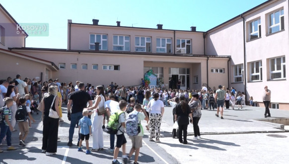 Leposavić školska godina Leposavić školska godina