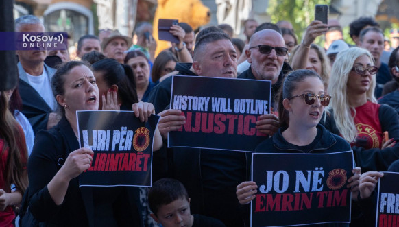 Protest zbog presude OVK u Gracu