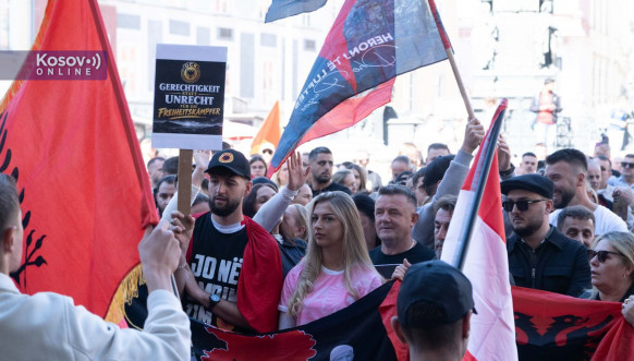 Protest zbog presude OVK u Gracu