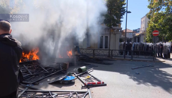 Tirana protest4