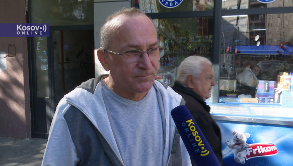 Pijaca u Severnoj Mitrovici puna kupaca