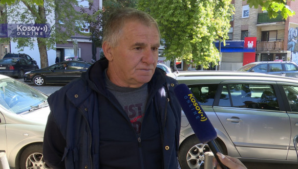 Pijaca u Severnoj Mitrovici puna kupaca