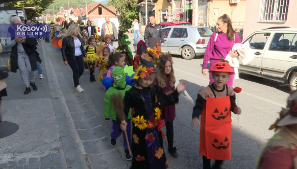 Jesenji maskenbal u PU Lane u Zvečanu