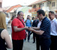 Petković u Zvečanu uručio ključeve od stanova za mlade kadrove PU