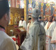 Teodosije služi liturgiju
