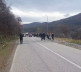 Srbi sa severa postavljaju barikade