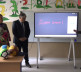 Direktor Telekoma Srbija podelio pametne table školama u Leposaviću