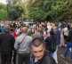 Protest ispred policijske stanice u Severnoj Mitrovici