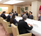 Marko Đurić sa šefom japanske diplomatije Takešijem Ivajom