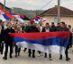 Srbi iz Gornjeg Kusca u Novom Brdu sa zastavama na glasanje