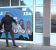 Uklanjanje promo materijala stranke Nenada Rašića sa lokala u Leposaviću