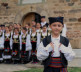 Nove narodne nošnje za decu u enklavama na Kosovu