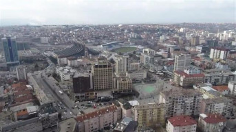 DSK hoće mesto premijera