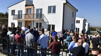 zgrada i ključevi