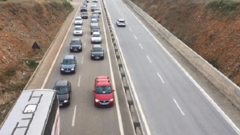 Automobili