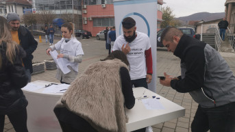 Potpisivanje peticije u Gračanici