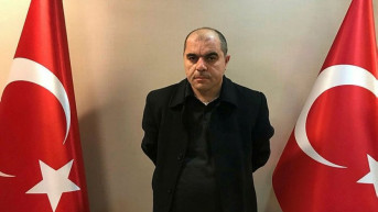 Hasan Husein Gunakan