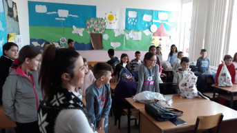 Učenici OŠ "Sveti Sava" u Plemetini