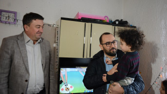 Ranđelović i Todosijević u poseti porodici Beriša