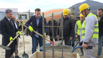 Učenički dom Lešak, kamen temeljac
