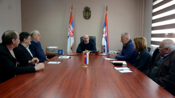 Kosovskomitrovački upravni okrug - Sastanak 