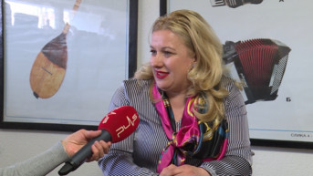 Kosovska Kamenica - Direktor škole Jadranka Vasić 