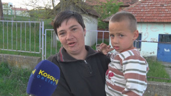 Milica Apostolović sa sinom