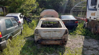 Zapaljen auto