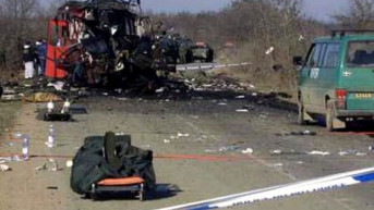 Minirani autobus u mestu Livadice