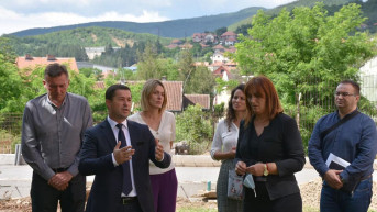 Todić - Obilazak radova na sanaciji i rekonstrukciji obrazovnih ustanova