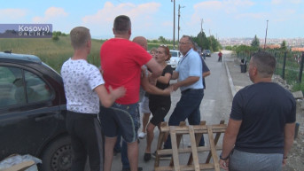 Meštani Badovca i Sušice - Blokada puta Meštani Badovca i Sušice - Blokada puta