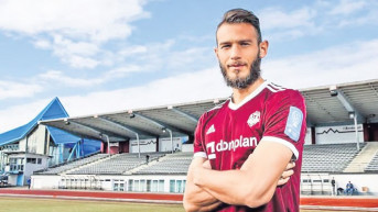 Fudbaler Milan Milanović