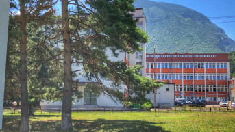 bolnica peć