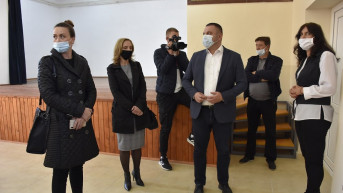 Popović obišao rekonstruisani Dom kulture u Donjoj Gušterici Popović obišao rekonstruisani Dom kulture u Donjoj Gušterici