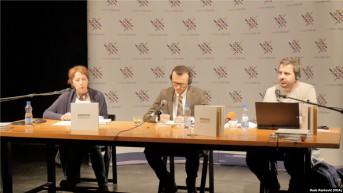 Učesnici debate na festivalu "Mirdita" Učesnici debate na festivalu "Mirdita"