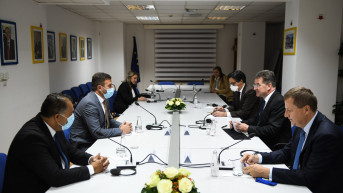 Lajčak sa liderima stranaka
