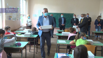 Poklon paketi za đake iz Gračanice
