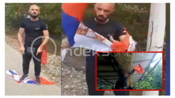 leposavić - Albanci skinuli srpsku zastavu leposavić - Albanci skinuli srpsku zastavu