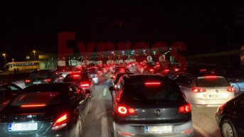 Duge kolone na prelazu Morina