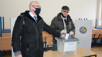 Goran Rakić tokom glasanja u Tehničkoj školi Goran Rakić tokom glasanja u Tehničkoj školi