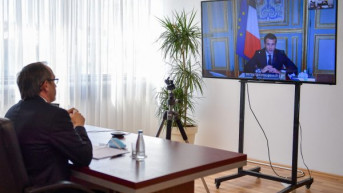 Hoti i Makron na virtuelnom sastanku.jpg