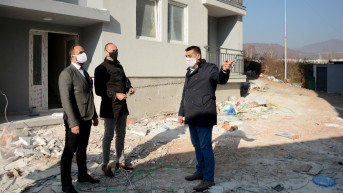 Milan Radojević obilazak zgrada u ulici Luja Braja Milan Radojević obilazak zgrada u ulici Luja Braja