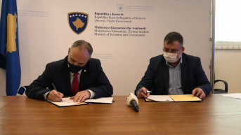 Potpisivanje memoranduma između Prištinskog univerziteta i Ministarstva ekonomije i životne sredine.jpg