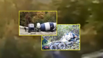 Prevrtanje mešalice za beton.