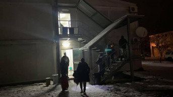 Stanovnici smešteni na aerodrom u Đakovici Stanovnici smešteni na aerodrom u Đakovici