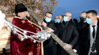 Paljenje Badnjaka u Severnoj Mitrovici