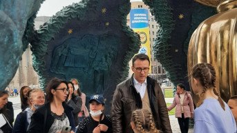 Deca iz Gračanice sa Petrom Petkovićem
