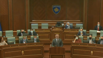 Besik Tahiri u Skupštini Kosova