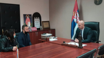 Načelnik okruga Slavko Simić tokom upoznavanja sa problemima građana